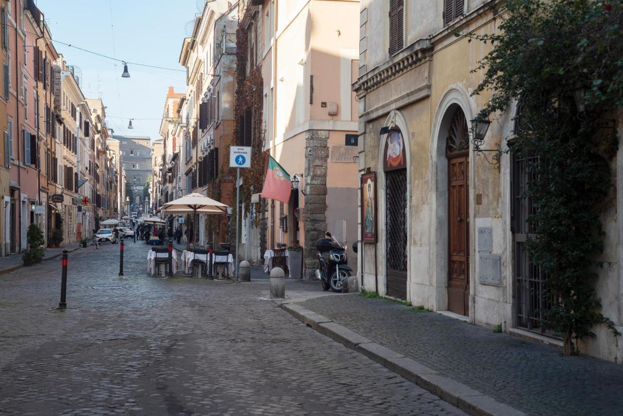 A Borgo Pio Con Ampio Terrazzo! Apartamento
